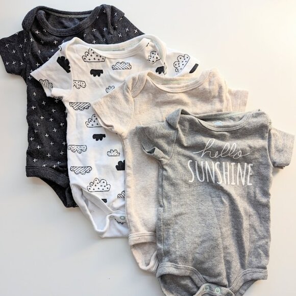 Cloud Island 4 pack short sleeve onesies - Picture 1 of 4